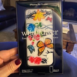 Wildflower Xs/X case - Butterflies
